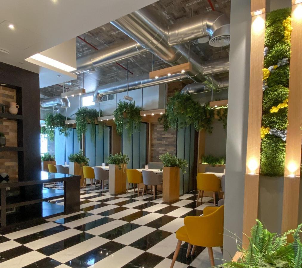 Imperial Suites Hotel 도하 외부 사진