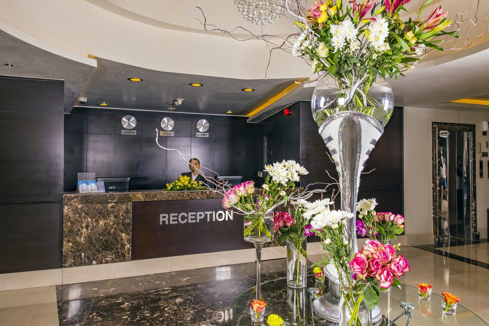 Imperial Suites Hotel 도하 외부 사진